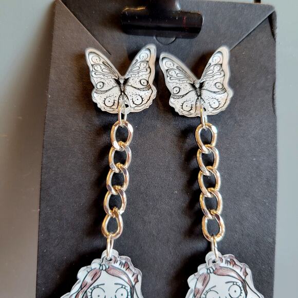Corpse Bride Earrings Gothic Butterfly Chain Dangle Bride Halloween NWT 3.5" - Picture 10 of 12